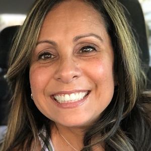 Meet your Posher, Adrienne